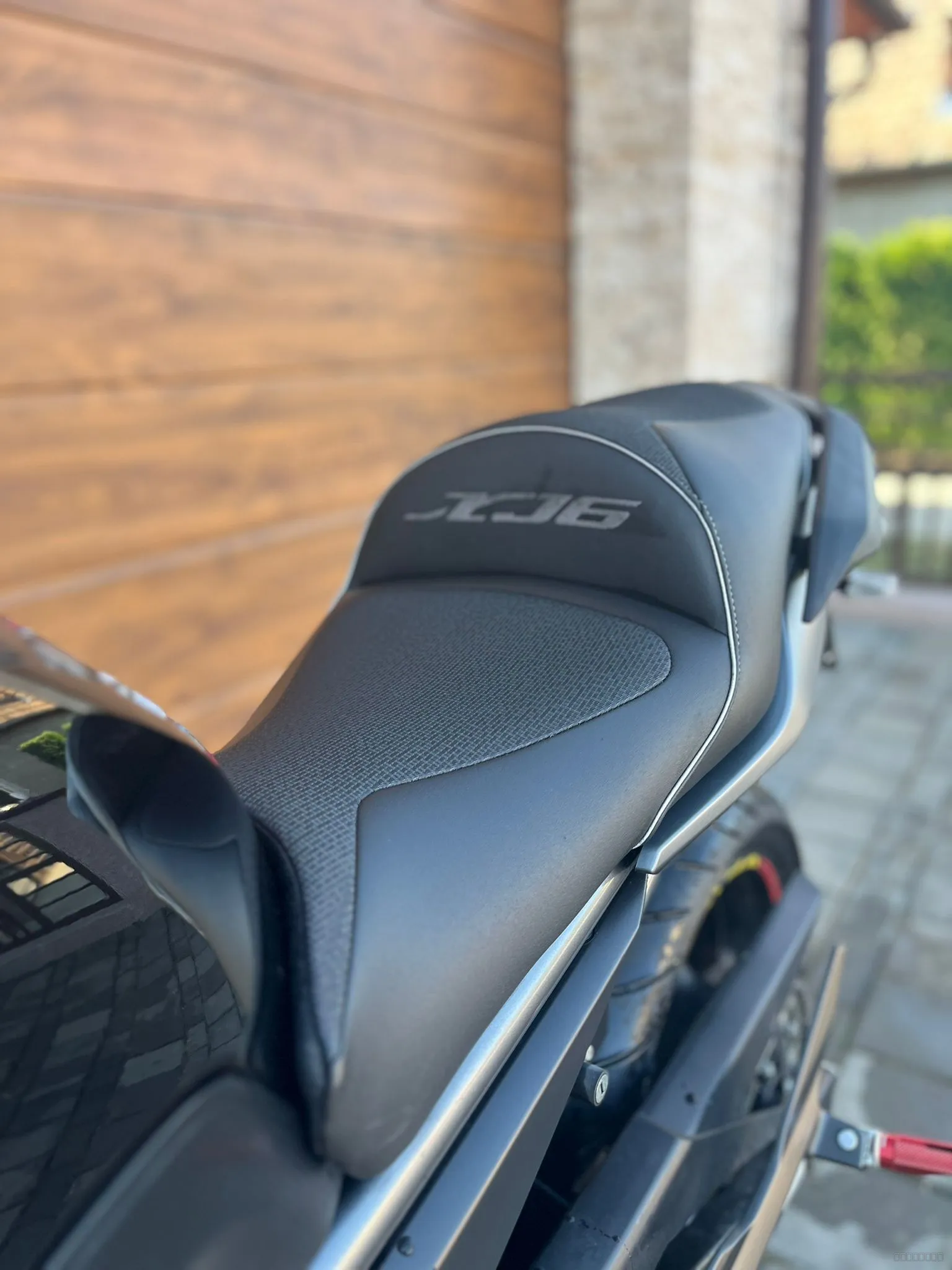 Yamaha XJ6 A2/35kw - Leo Vince ~garanție~