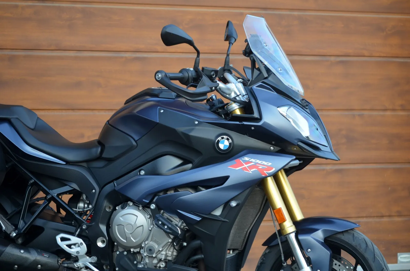 BMW S1000XR