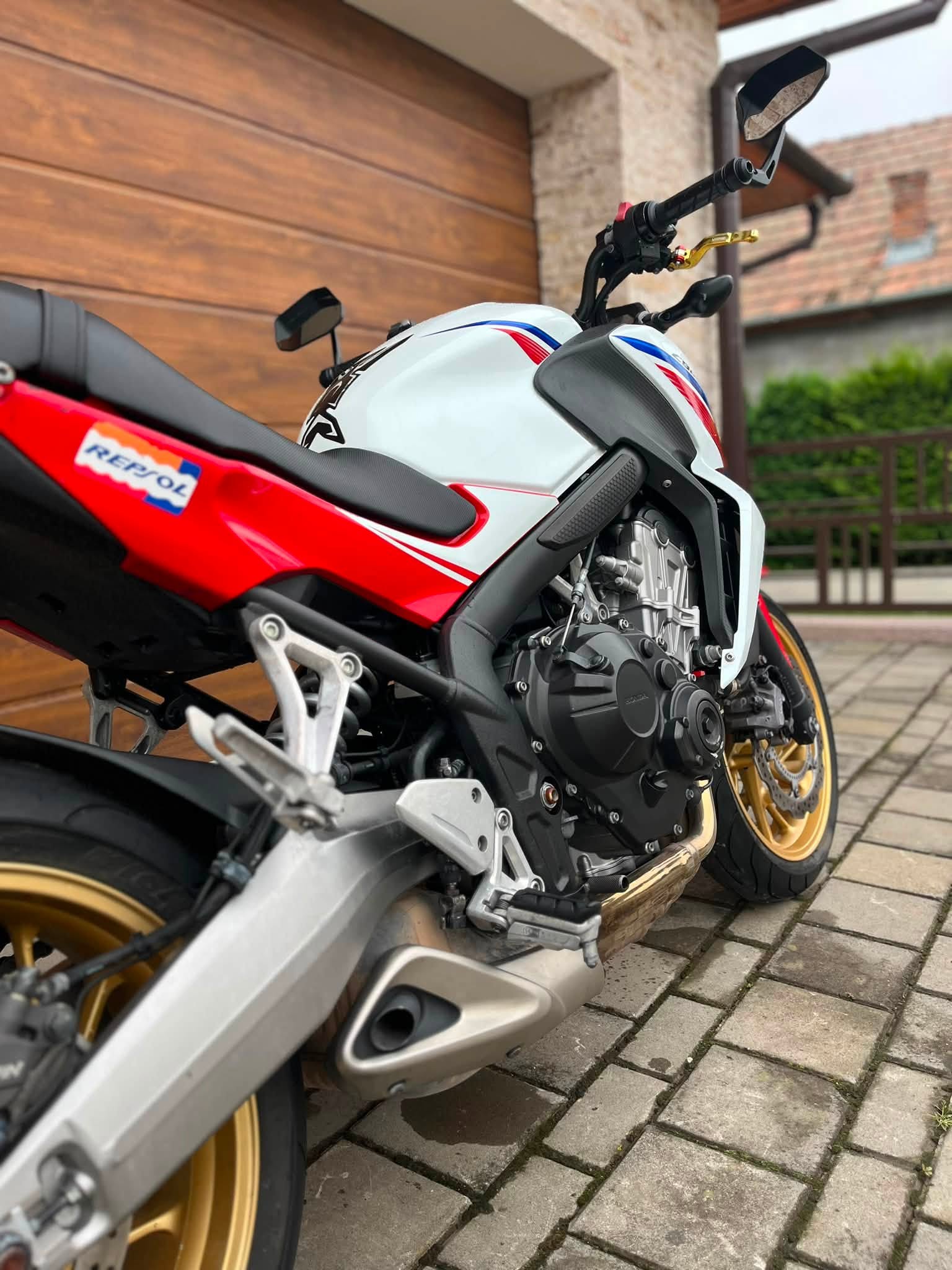 Honda CB650F