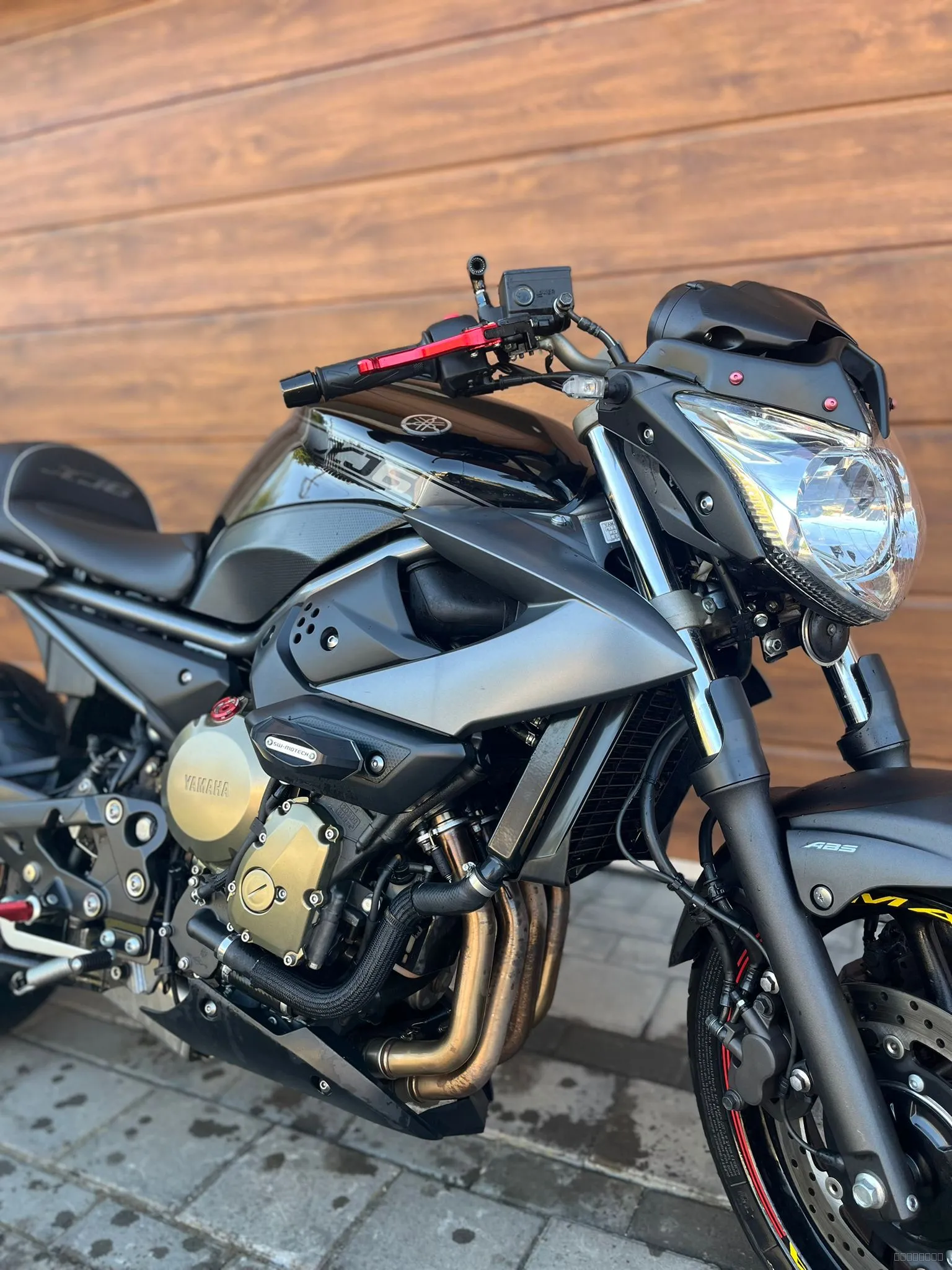 Yamaha XJ6 A2/35kw - Leo Vince ~garanție~
