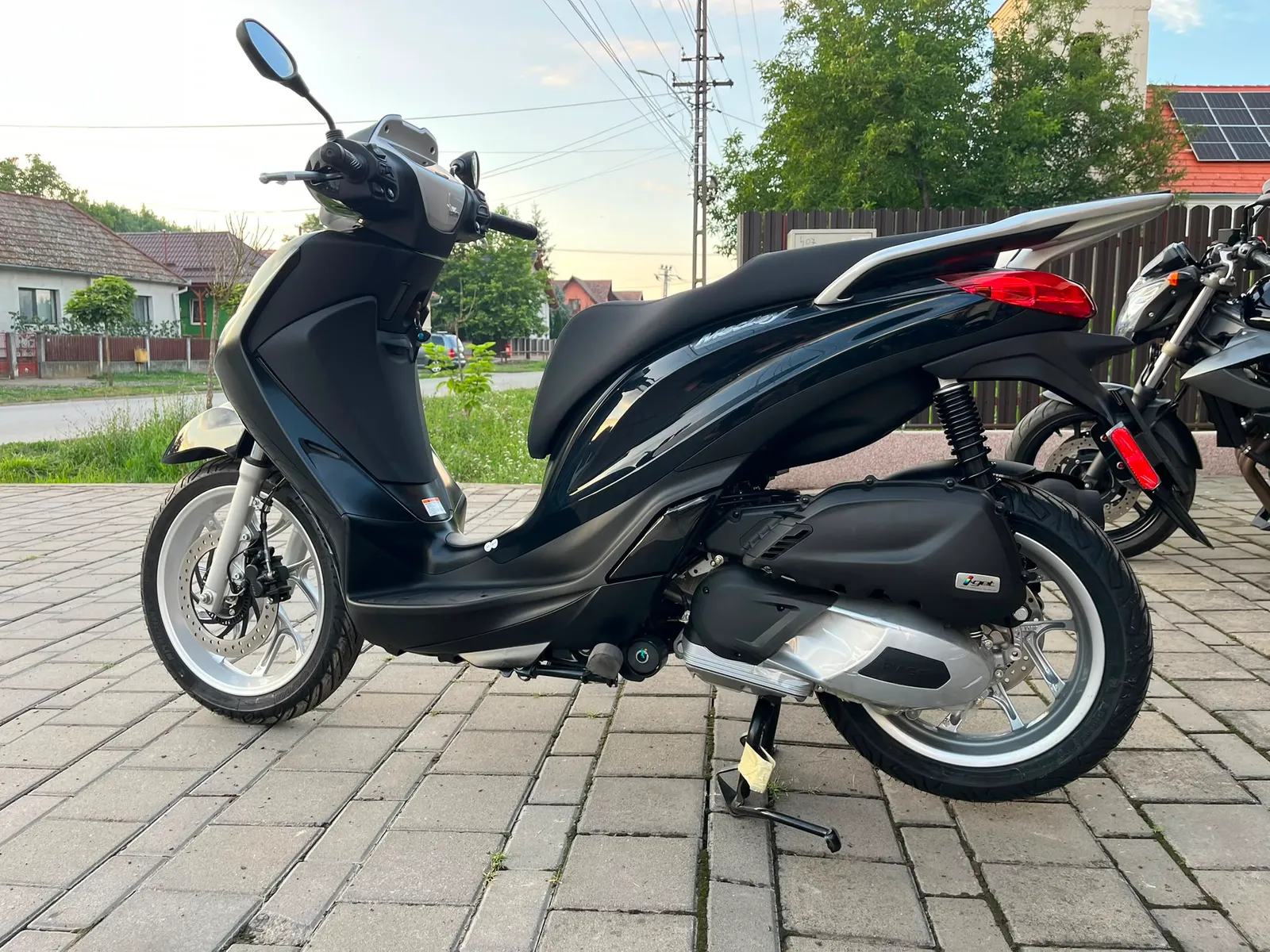 Aprilia Medley 125 ~garanție~